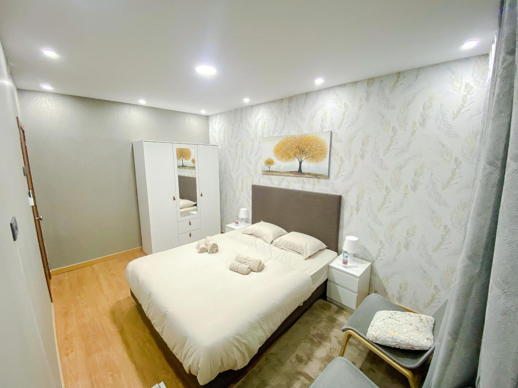 Odivelas Metro Homestay Odivelas (Lisbon)